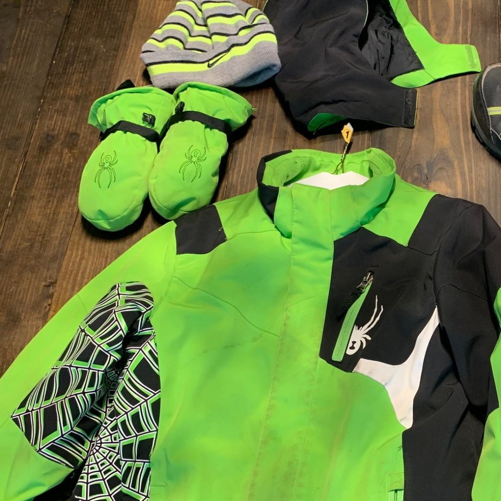 Kids' Spyder Ski Jacket Set